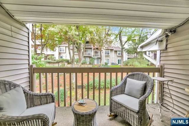549 Windsor Drive 549 Palisades Park, NJ 07650