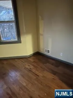102 12th Street 1 Newark, NJ 07107