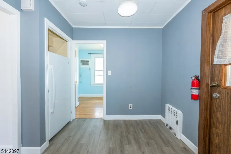 8 Henderson Blvd Fair Lawn, NJ 07410