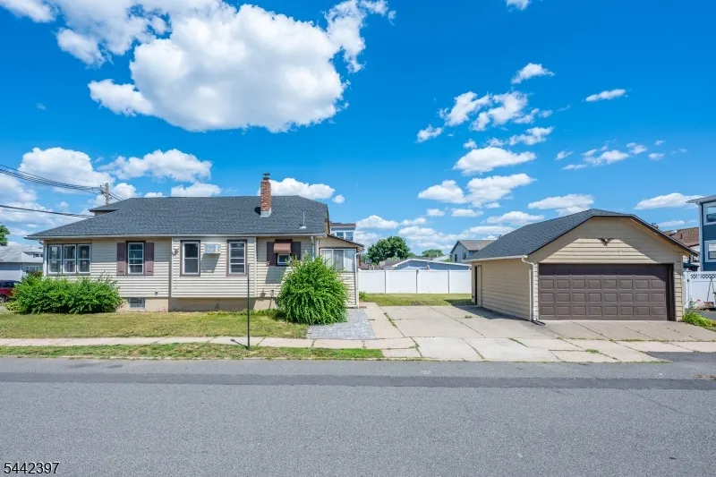 8 Henderson Blvd Fair Lawn, NJ 07410
