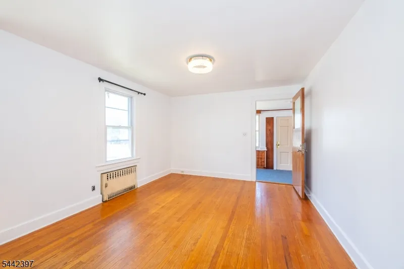 8 Henderson Blvd Fair Lawn, NJ 07410