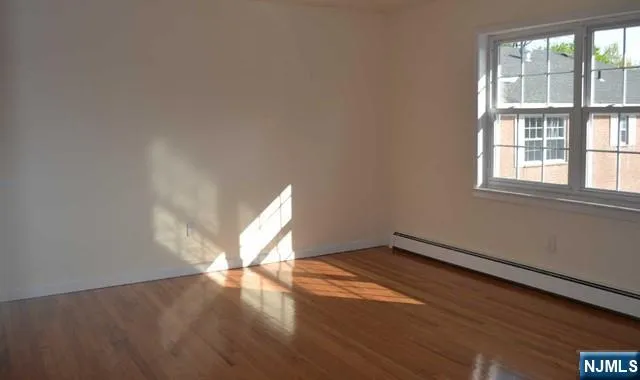 45 Maltbie Avenue 16A Midland Park, NJ 07432