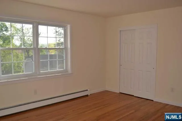 45 Maltbie Avenue 16A Midland Park, NJ 07432