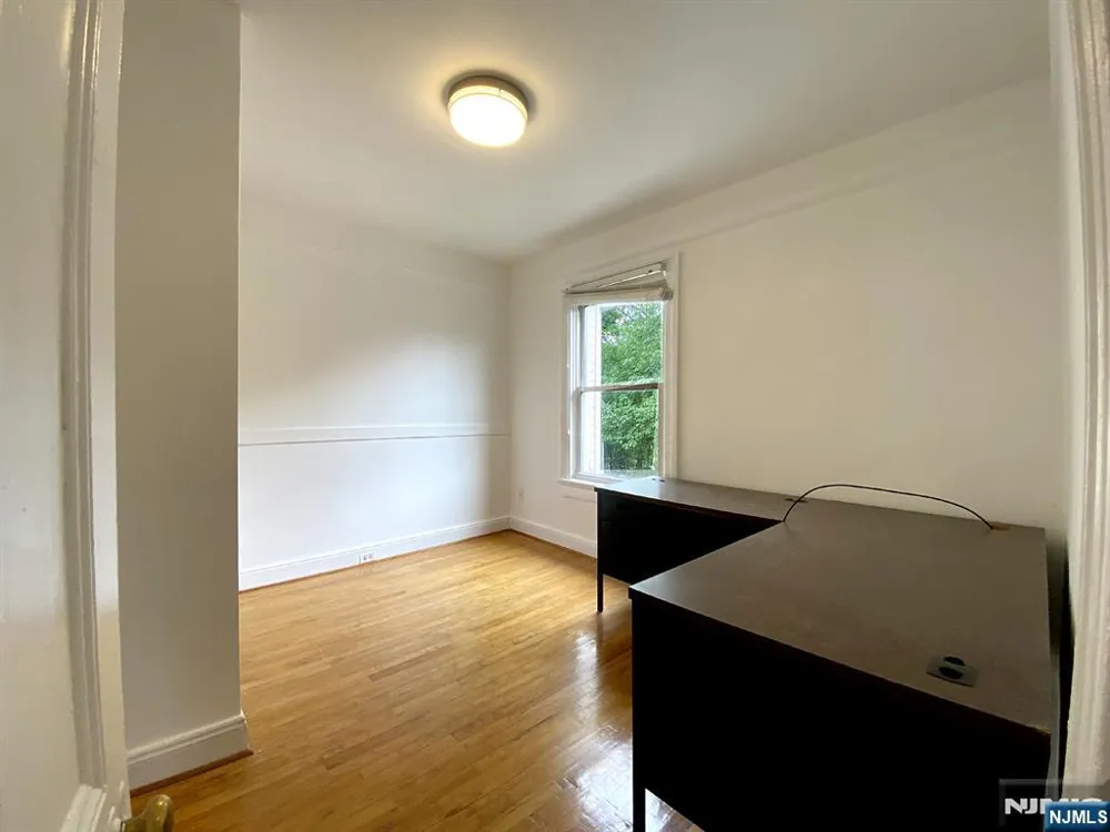 59 Forest Street Alpine, NJ 07620