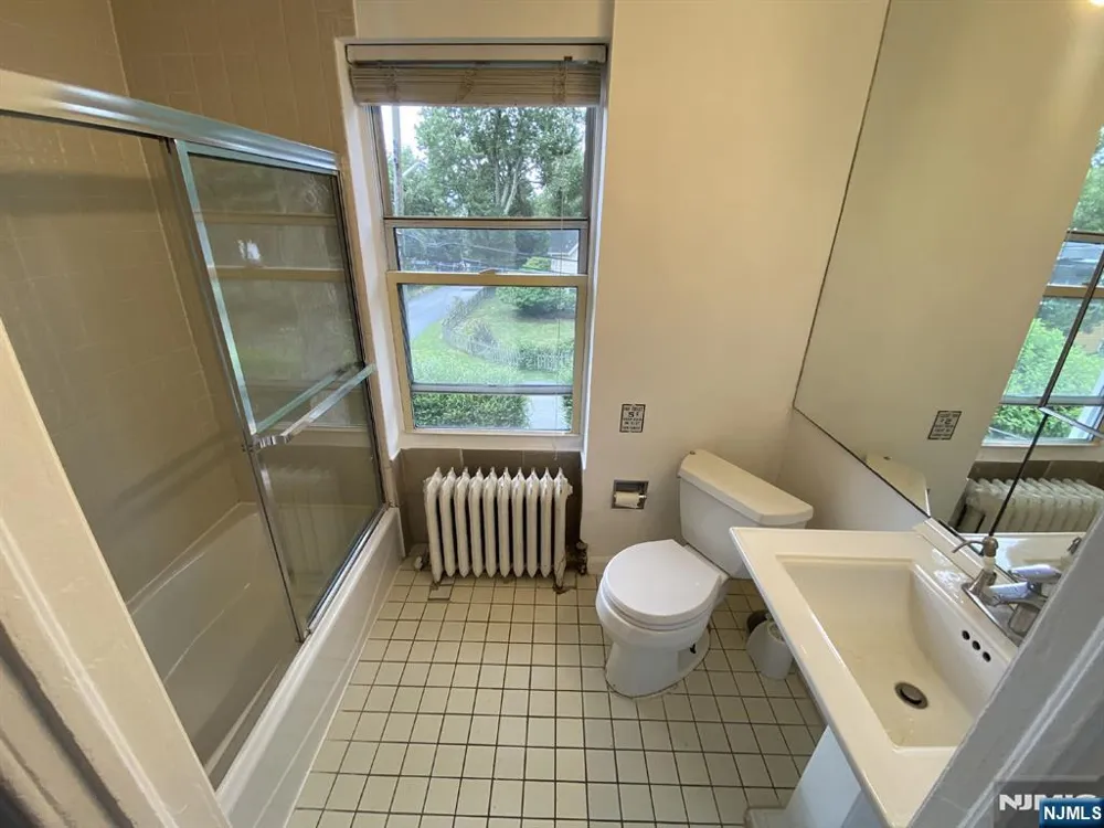 59 Forest Street Alpine, NJ 07620