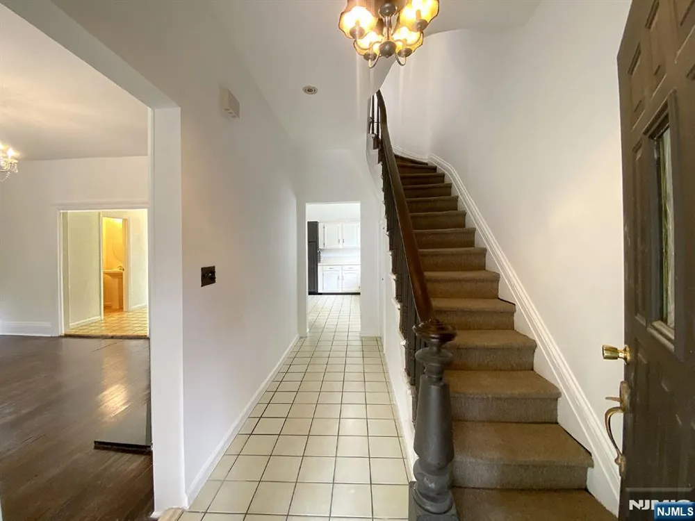 59 Forest Street Alpine, NJ 07620
