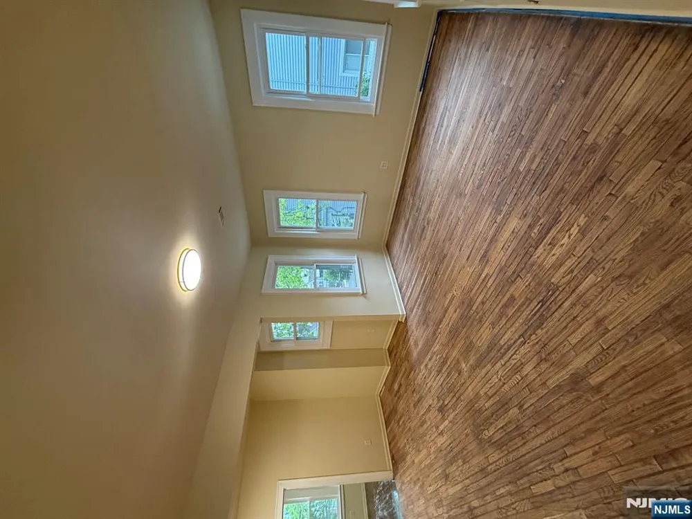 149-151 Scheerer Avenue 2 Newark, NJ 07112