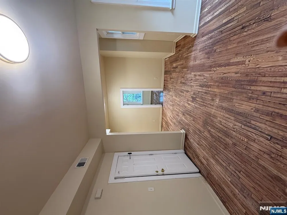 149-151 Scheerer Avenue 2 Newark, NJ 07112