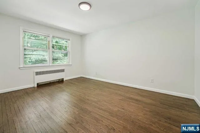 24 Hutton Avenue 38 West Orange, NJ 07052