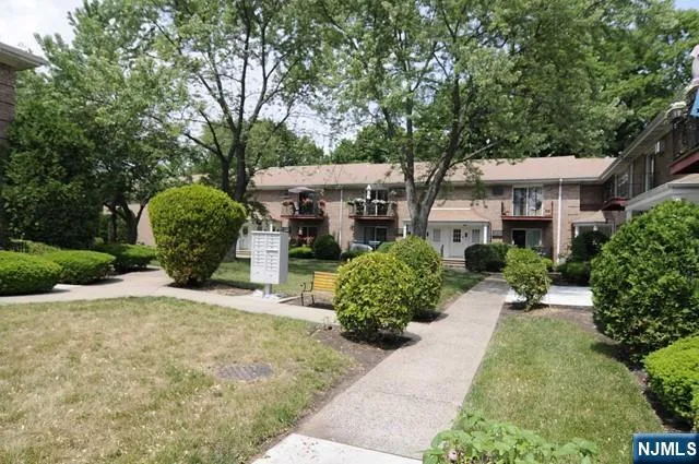 636 Godwin Avenue 5A Midland Park, NJ 07432