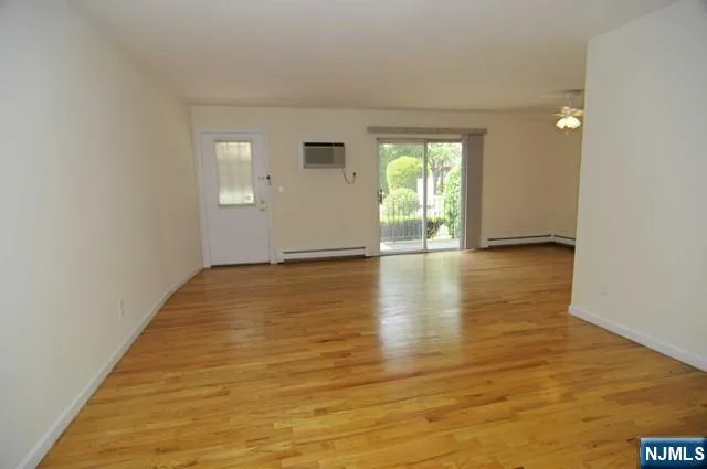 636 Godwin Avenue 5A Midland Park, NJ 07432