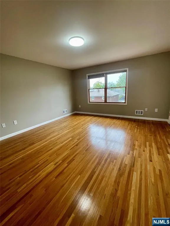 254 Crystal Street North Arlington, NJ 07031
