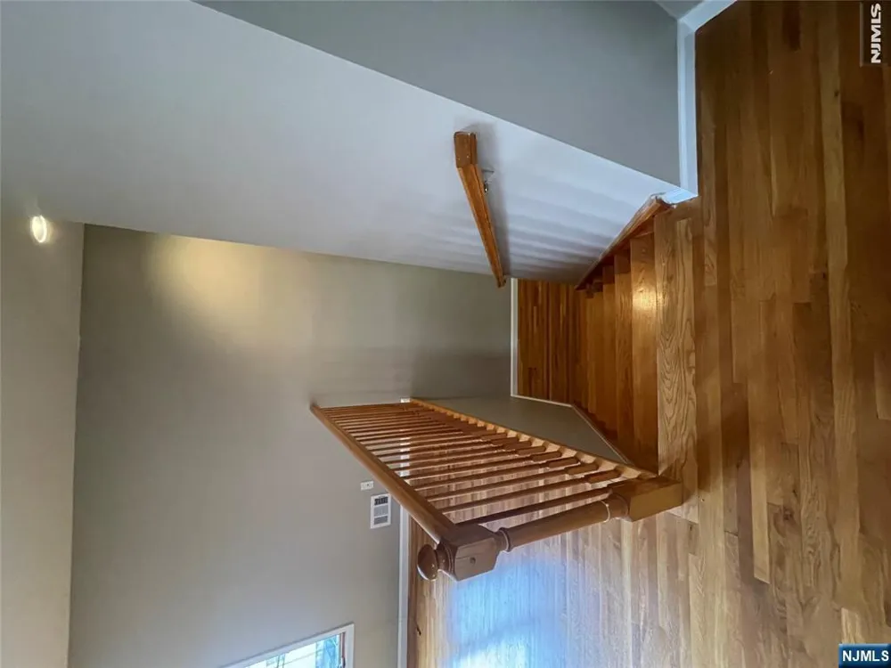 254 Crystal Street North Arlington, NJ 07031