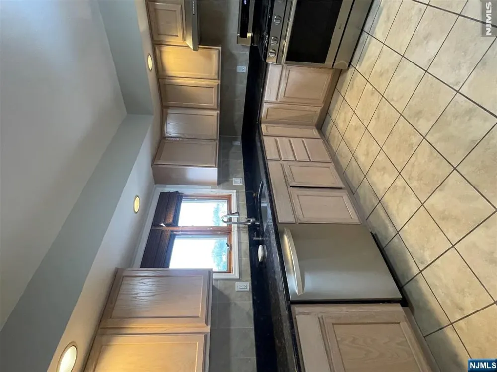 254 Crystal Street North Arlington, NJ 07031