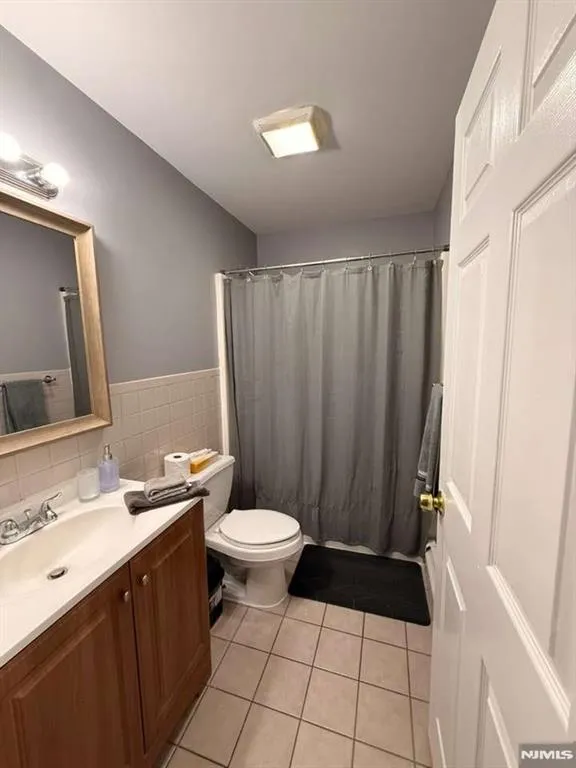 168 Grove Street Passaic, NJ 07055