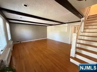 95 Westview Avenue Paramus, NJ 07652
