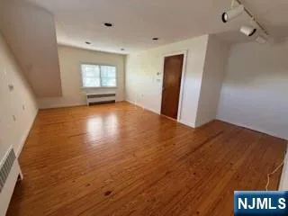 95 Westview Avenue Paramus, NJ 07652