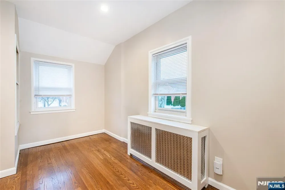 189 Washington Avenue 2nd Floor Little Ferry, NJ 07643