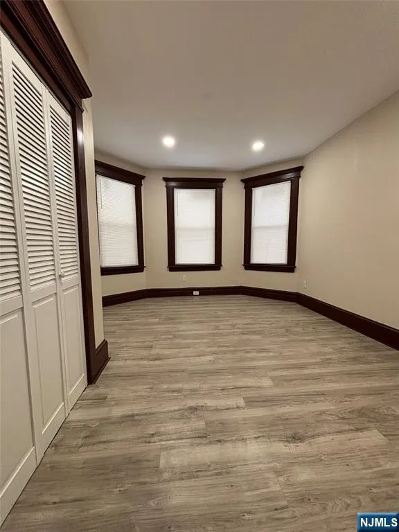 811 13th Street Newark, NJ 07108