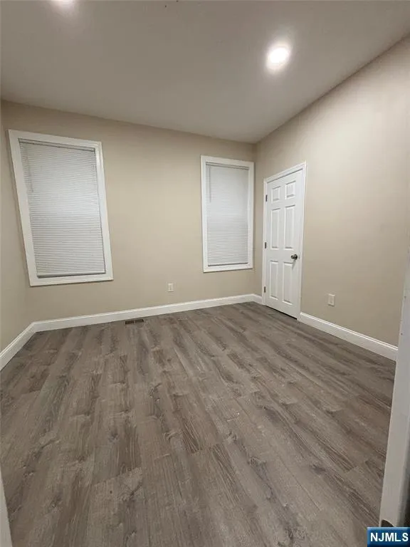 811 13th Street Newark, NJ 07108