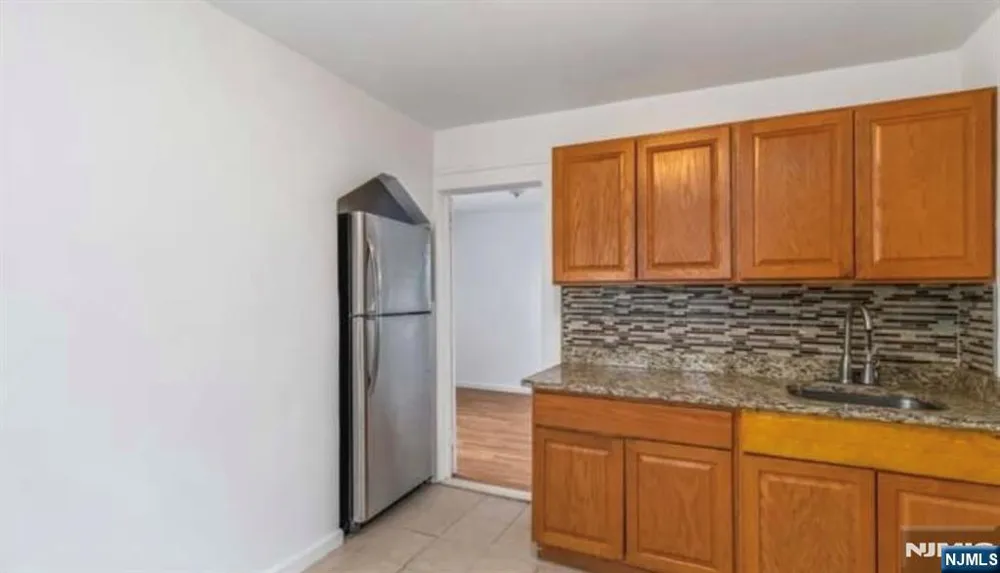 459 Norwood Street East Orange, NJ 07018