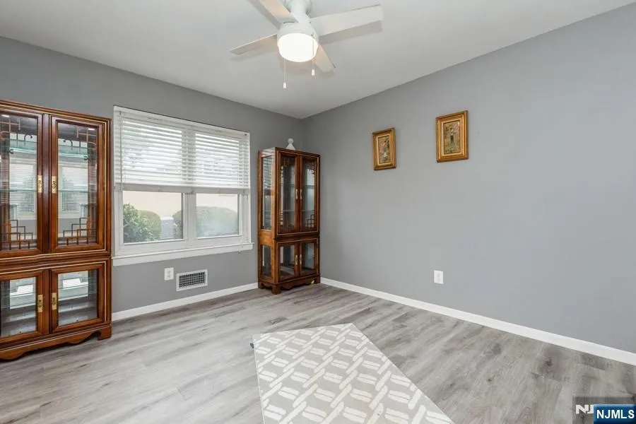 678 Bloomfield Avenue 678 West Caldwell, NJ 07006