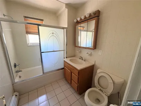 257 Desoto Place 1