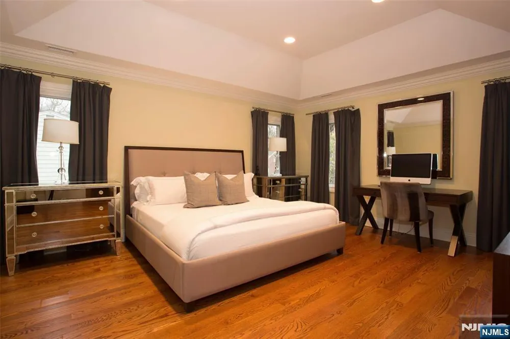 146 Palisade Avenue Cresskill, NJ 07626