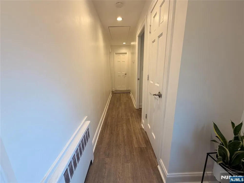 347 Forest Avenue Paramus, NJ 07652