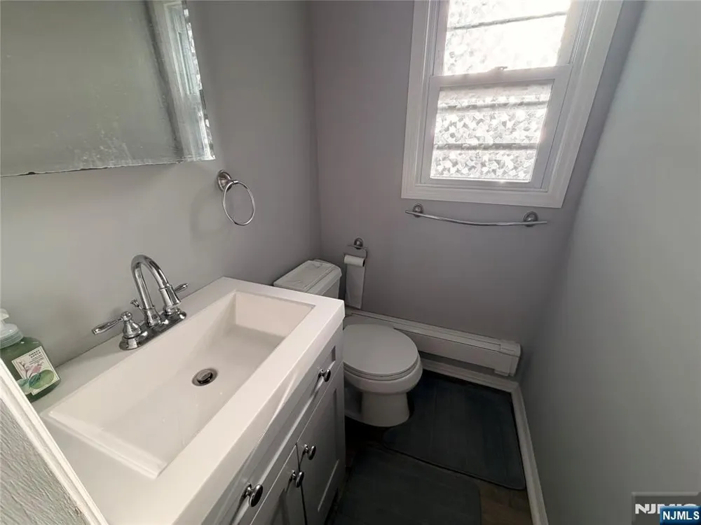 347 Forest Avenue Paramus, NJ 07652