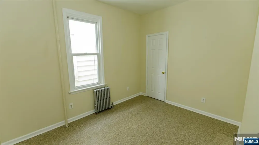 428 Avon Avenue Newark, NJ 07108