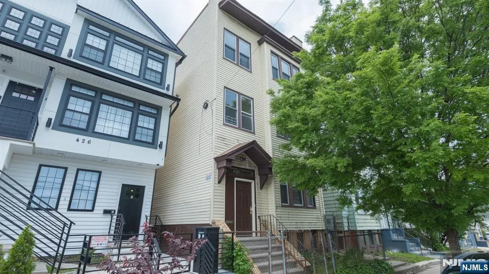 428 Avon Avenue Newark, NJ 07108