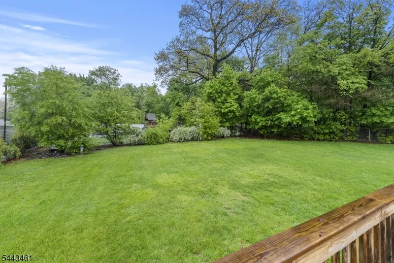 46 Daka Ct Bloomfield, NJ 07003