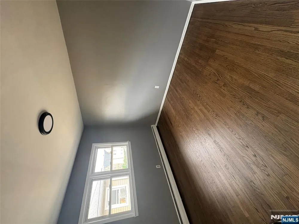 10 Strong Street #2 Wallington, NJ 07057