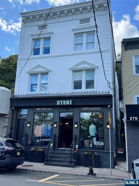 268 Old River 3B