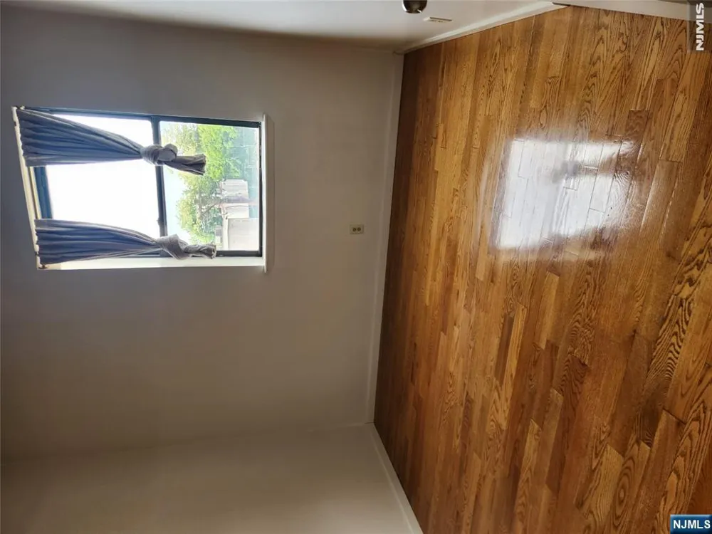840 River 307 Edgewater, NJ 07020