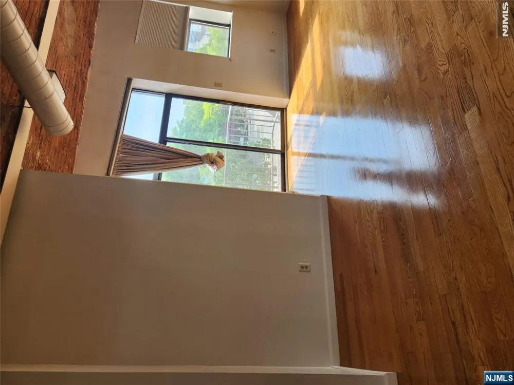 840 River 307 Edgewater, NJ 07020