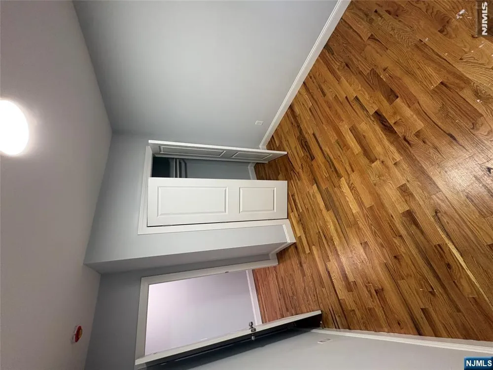 479 N 6th Street 1 Newark, NJ 07107