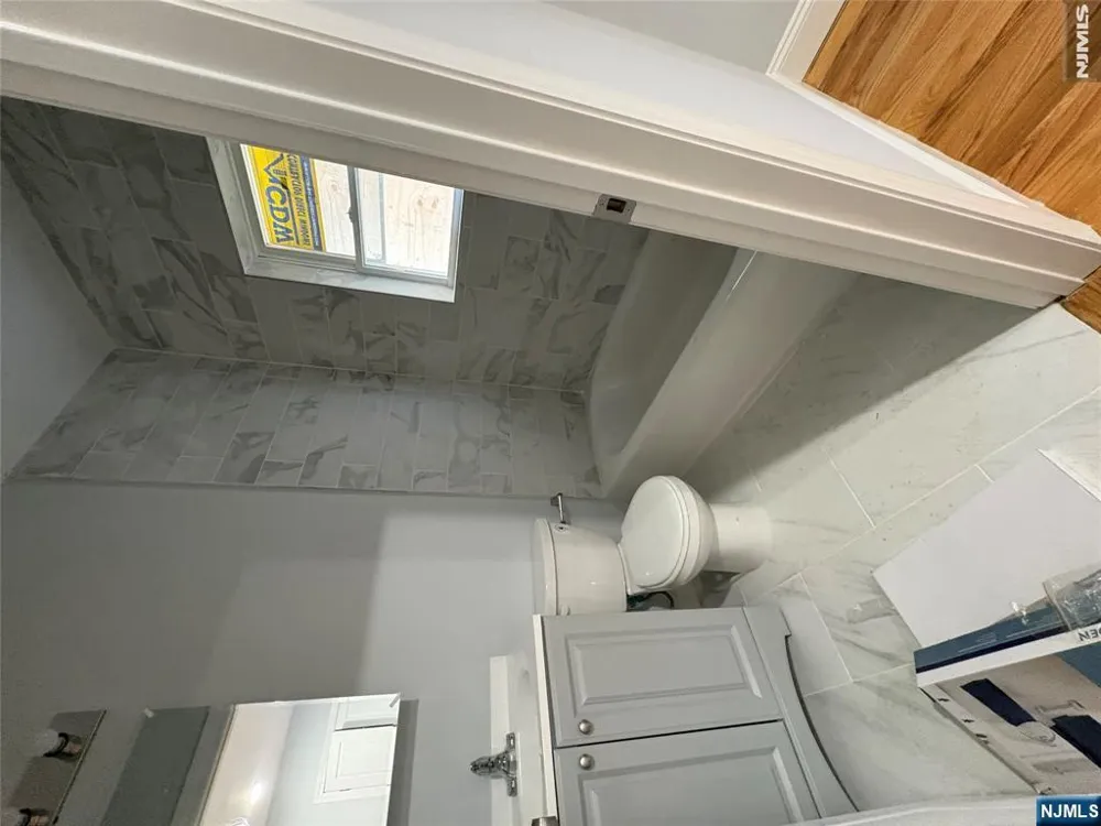 479 N 6th Street 1 Newark, NJ 07107