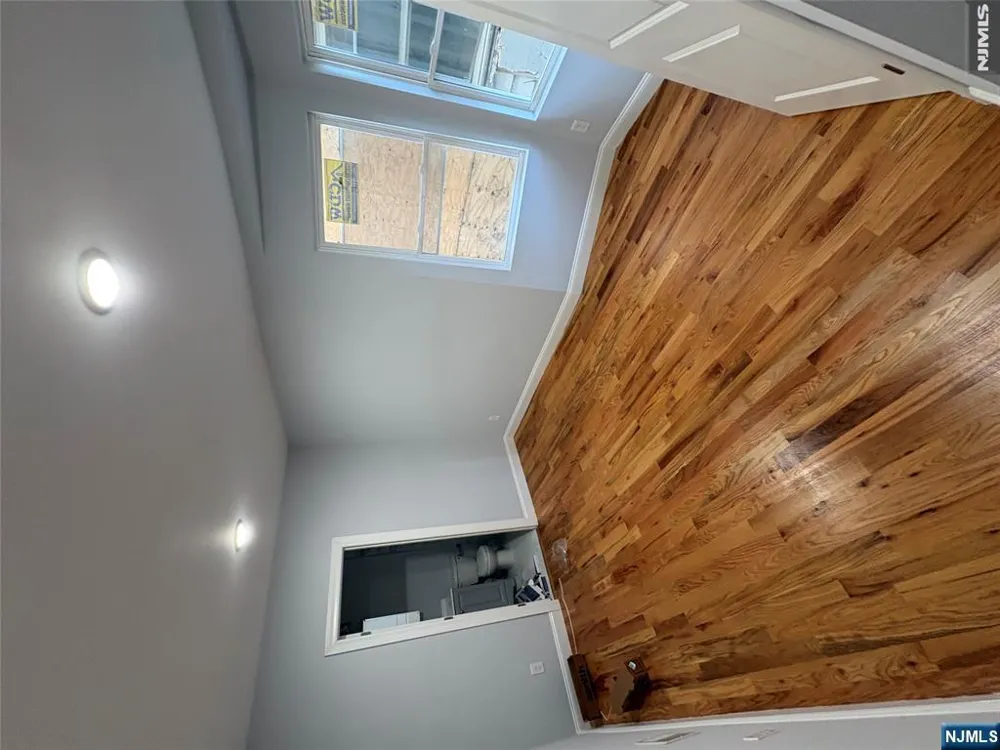 479 N 6th Street 1 Newark, NJ 07107