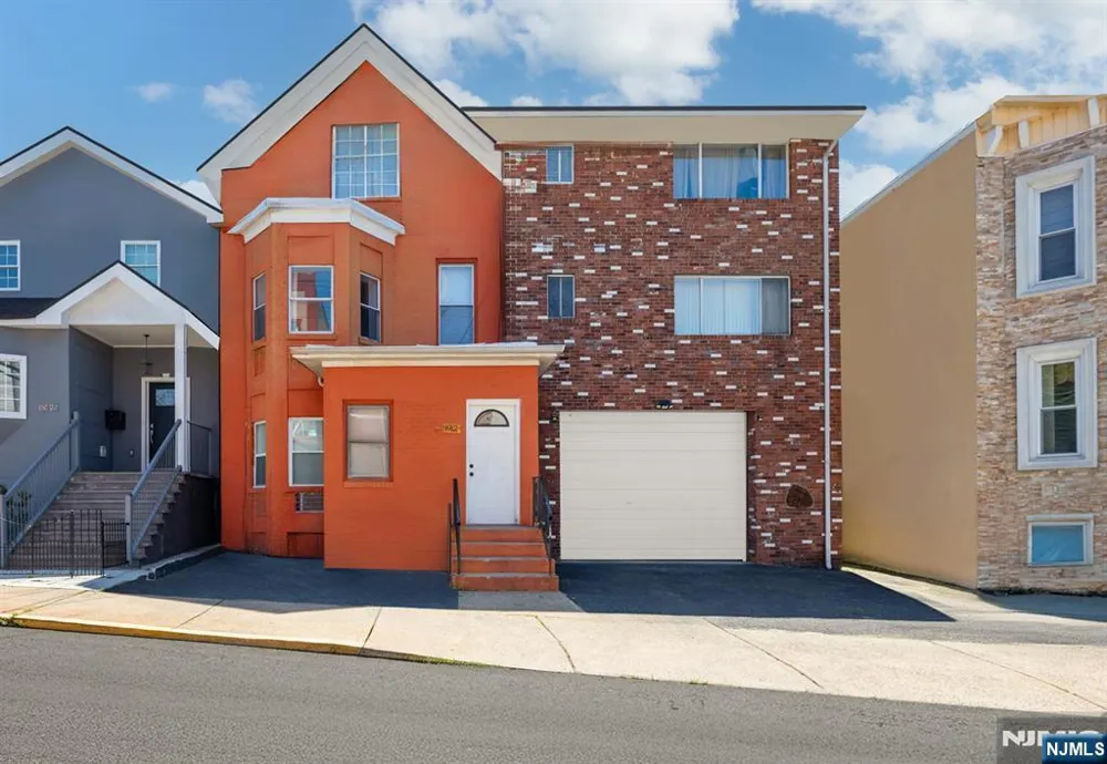 3912 Liberty Avenue 3 North Bergen, NJ 07047