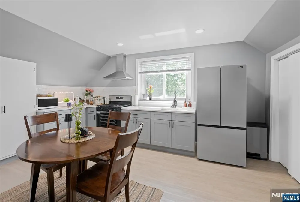 3912 Liberty Avenue 3 North Bergen, NJ 07047