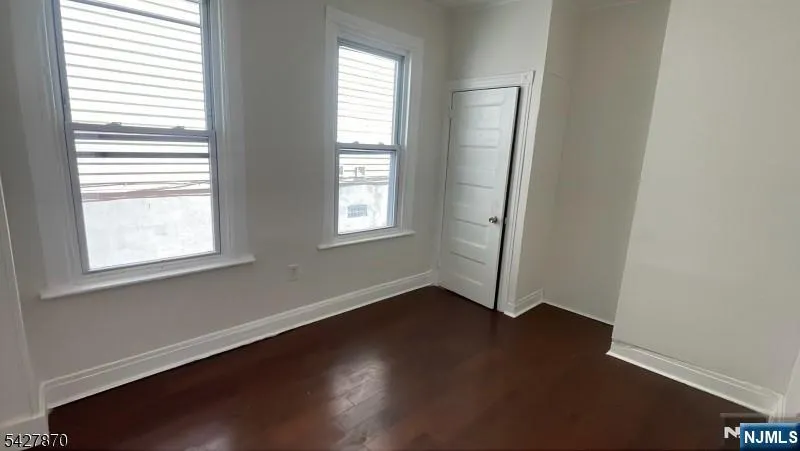 120 7th Street 2 Newark, NJ 07107