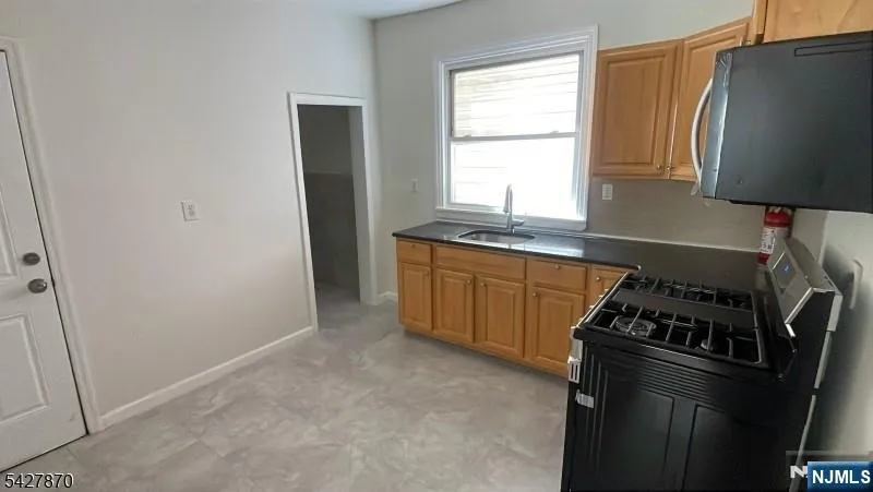120 7th Street 2 Newark, NJ 07107