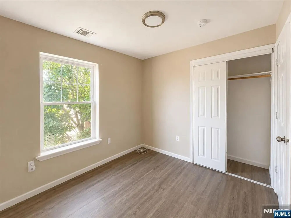 242 Graham Avenue Paterson, NJ 07501