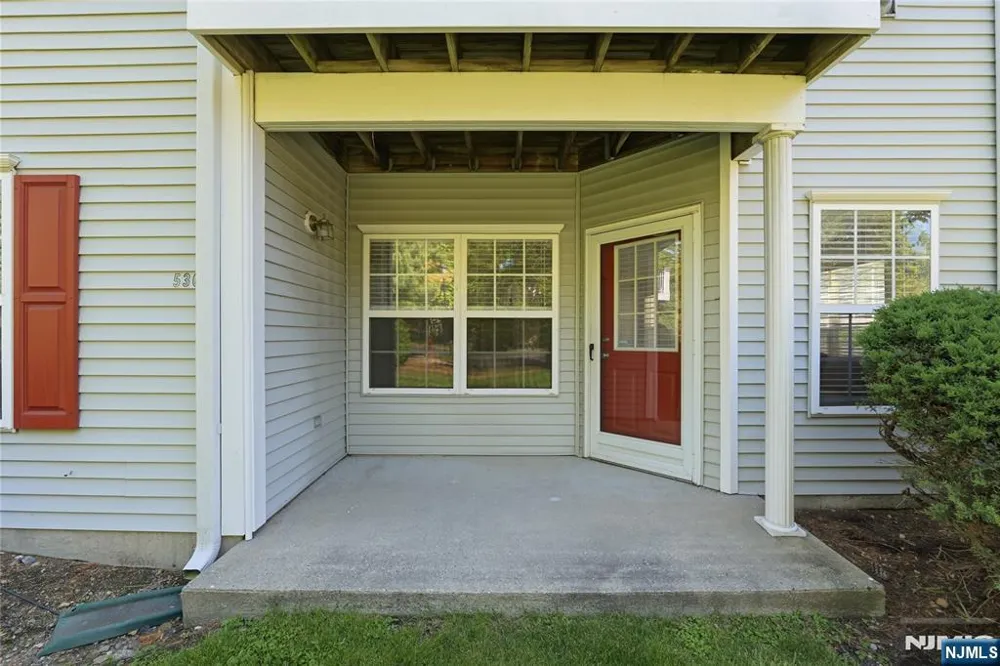 5301 Tudor Drive Pequannock Township, NJ 07444