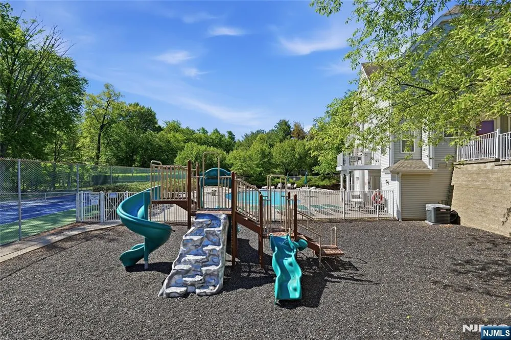 5301 Tudor Drive Pequannock Township, NJ 07444