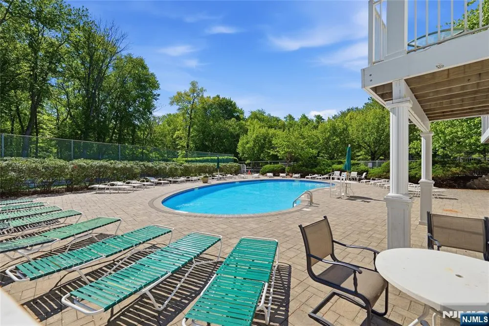 5301 Tudor Drive Pequannock Township, NJ 07444