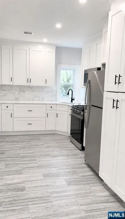 182 Belmont Avenue Haledon, NJ 07508
