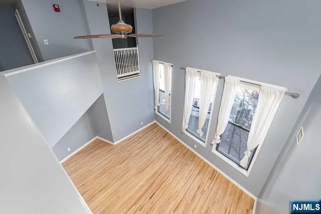 9 Park Avenue 2A Rutherford, NJ 07070